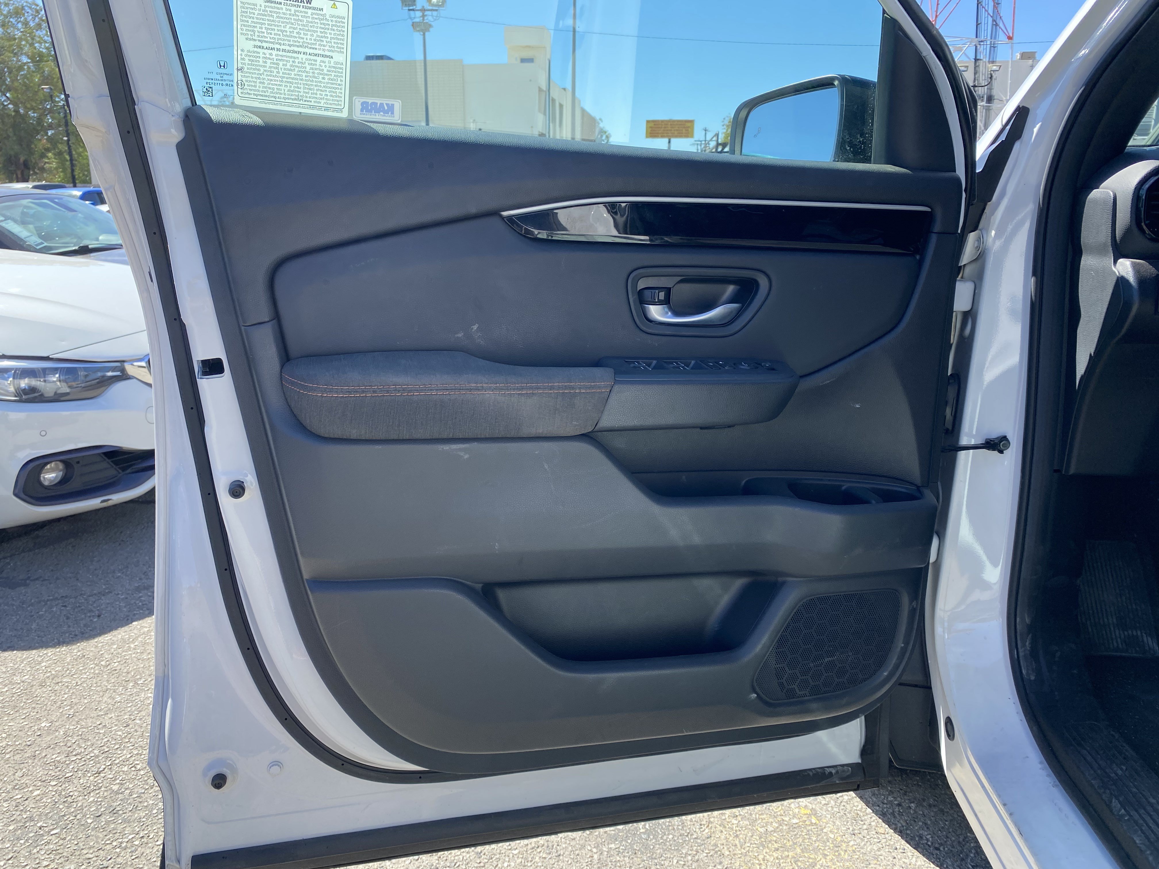 Used 2025 Honda Pilot Sport image 15