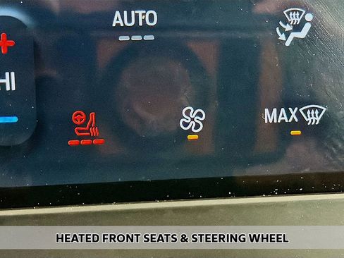 Used 2024 Ford Edge SEL w/ Convenience Package image 5