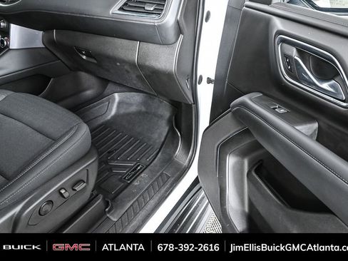 Certified 2022 GMC Yukon XL SLE image 24