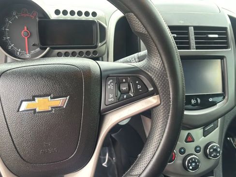 Used 2016 Chevrolet Sonic LT FWD image 19