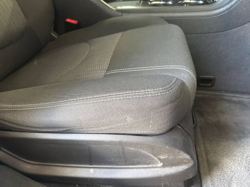 Used 2017 Chevrolet Traverse LT AWD/4WD image 23