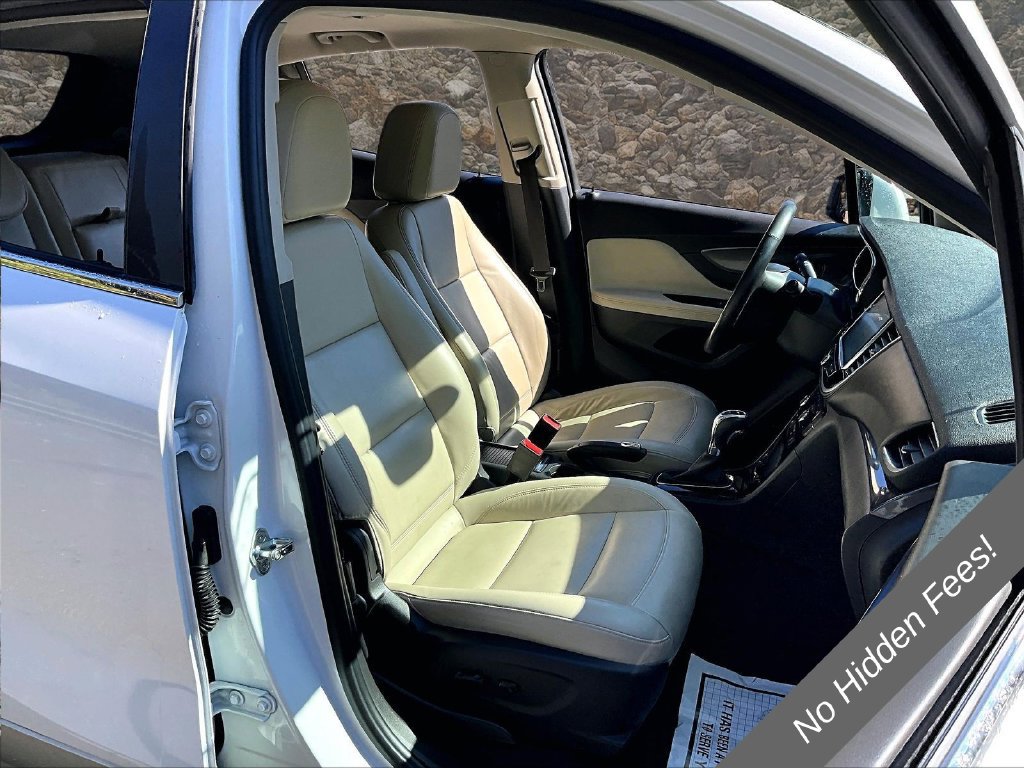 Used 2019 Buick Encore Essence AWD/4WD image 7