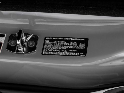 Used 2023 Rolls-Royce Cullinan Black Badge w/ Driver's Package image 78