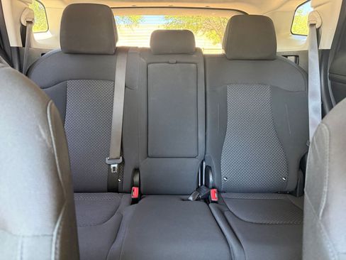 Used 2025 Kia Sportage LX image 38