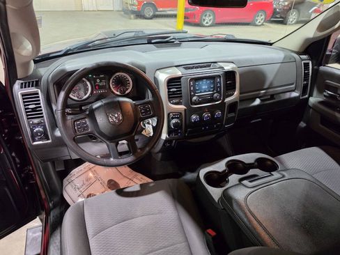 Used 2019 RAM 1500 Warlock AWD/4WD image 31