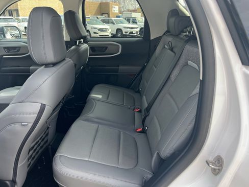 Used 2025 Ford Bronco Sport Badlands AWD/4WD image 8
