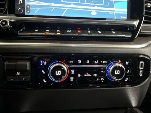 New 2026 GMC Sierra 1500 SLT w/ SLT Premium Plus Package image 18