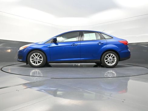 Used 2018 Ford Focus SE FWD image 26