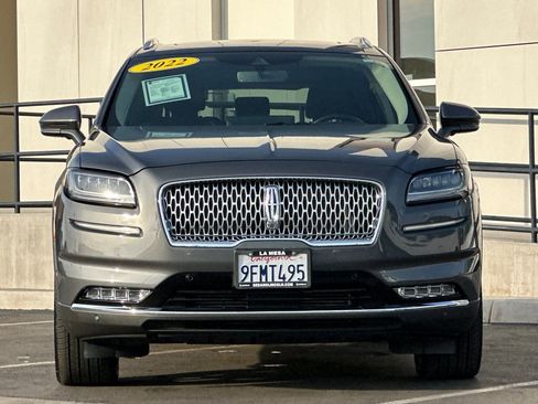 Used 2022 Lincoln Nautilus Reserve w/ Equipment Group 202A image 8