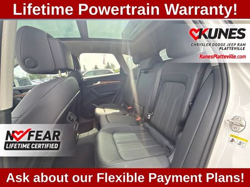 Used 2023 Audi Q5 2.0T Premium w/ Convenience Package AWD/4WD image 14