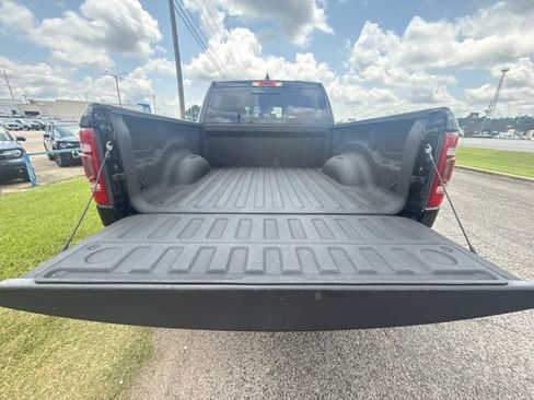 Used 2019 RAM 1500 Limited AWD/4WD image 8