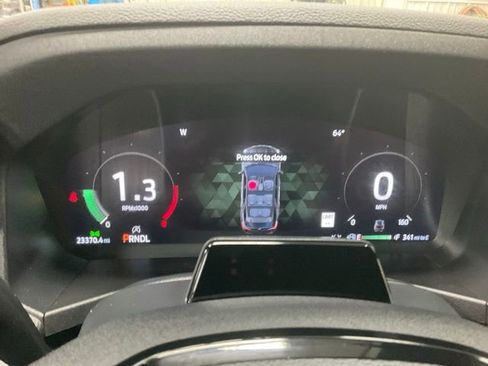 Used 2025 Ford Explorer ST-Line w/ ST-Line Street Pack image 10