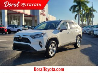 Used 2019 Toyota RAV4 XLE video 1