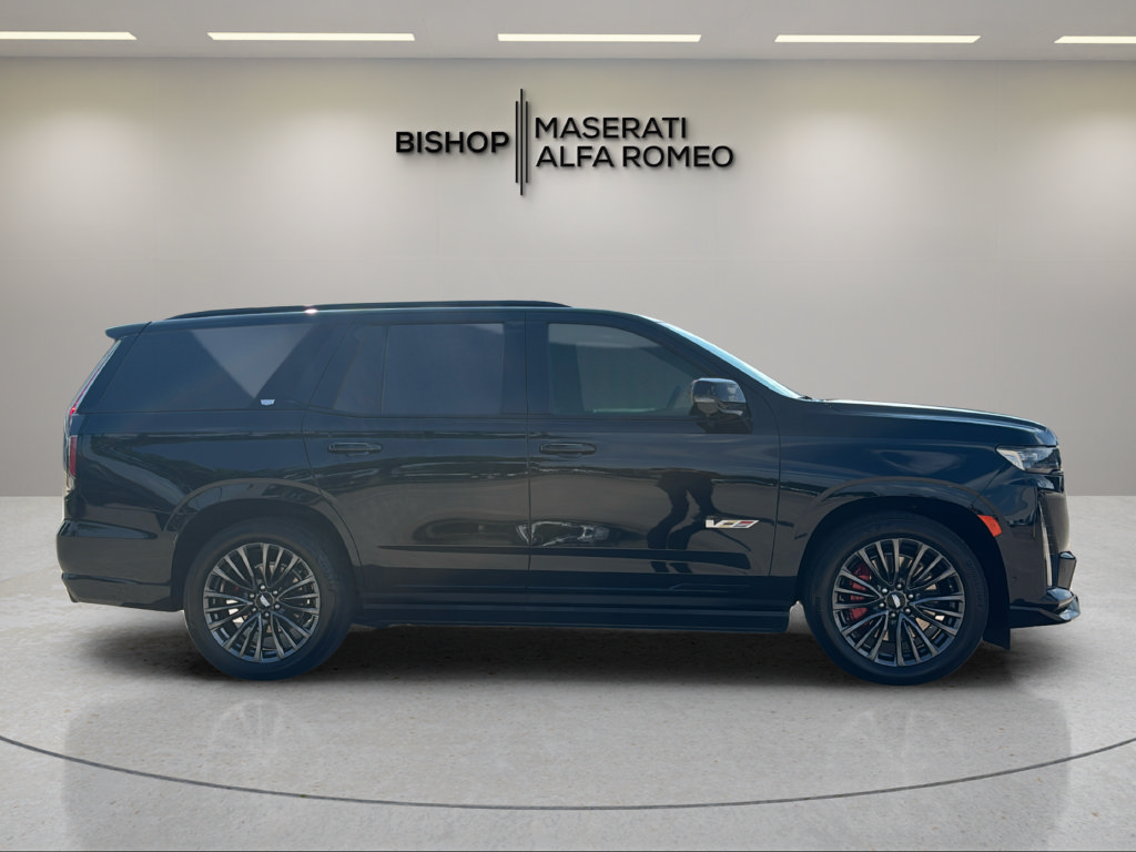 Used 2024 Cadillac Escalade V AWD/4WD image 3