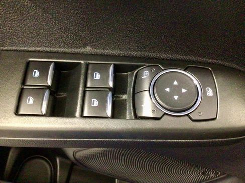 Used 2022 Ford Escape SEL w/ Technology Package image 19