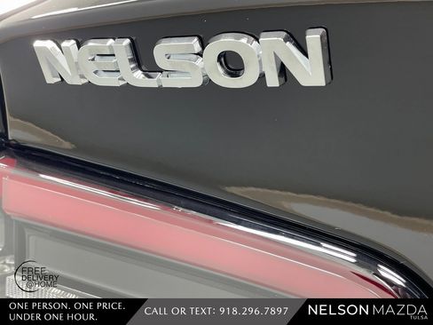 Used 2023 Tesla Model X Plaid image 16