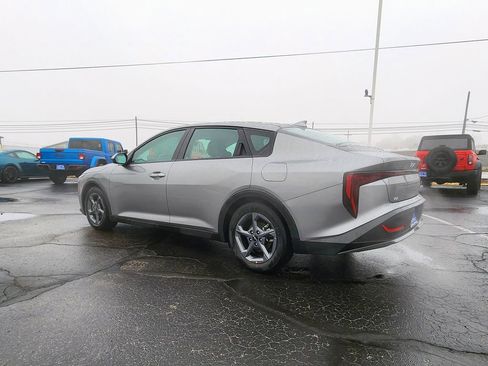 Used 2025 Kia K4 LXS image 6