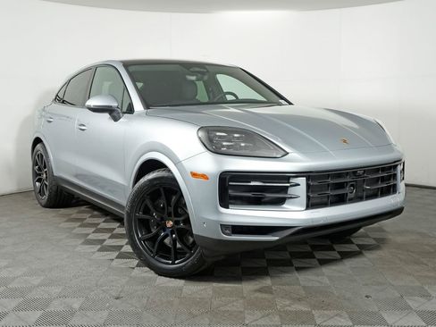 Certified 2026 Porsche Cayenne Coupe AWD/4WD image 9
