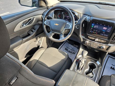 Used 2021 Chevrolet Traverse LT FWD image 15