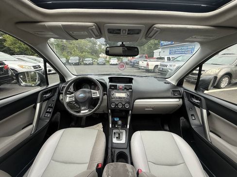 Used 2015 Subaru Forester 2.5i Limited w/ Popular Package #2 AWD/4WD image 15