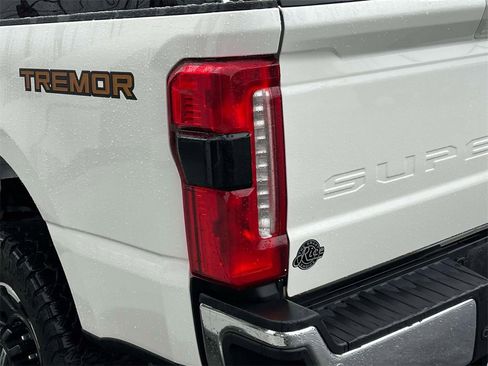 Used 2023 Ford F250 Lariat w/ Tremor Off-Road Package image 10