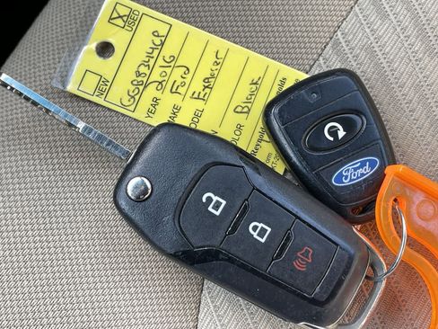 Used 2016 Ford Explorer Base image 28