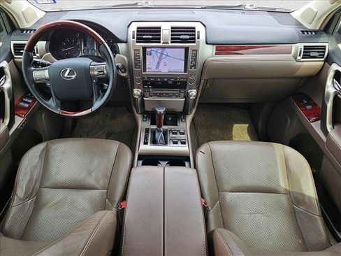 Used 2013 Lexus GX 460 Premium AWD/4WD image 17