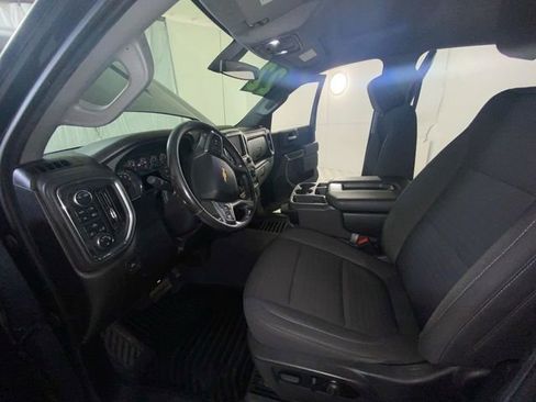 Used 2022 Chevrolet Silverado 1500 LT AWD/4WD image 27