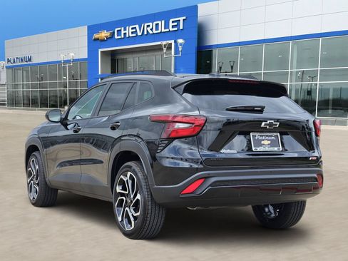 New 2026 Chevrolet Trax RS w/ Driver Confidence Package FWD image 4