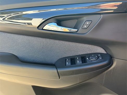 Used 2025 Chevrolet TrailBlazer LT image 21