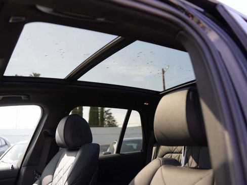 Certified 2023 BMW X5 xDrive45e w/ M Sport Package image 16