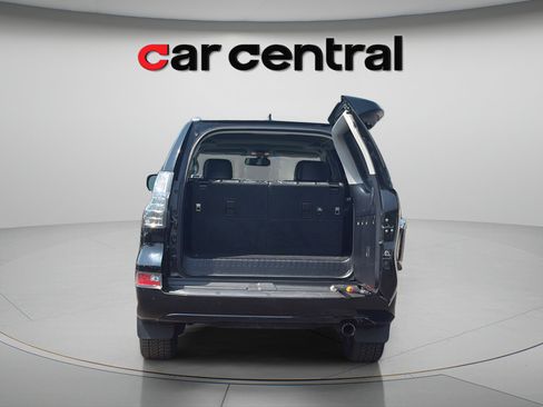 Used 2017 Lexus GX 460 Premium AWD/4WD image 9