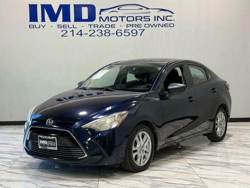 Used 2016 Scion iA image 1