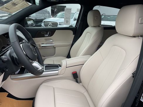 New 2026 Mercedes-Benz GLA 250 4MATIC image 25