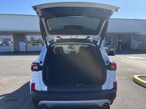 New 2026 Ford Escape Active w/ Tech Pack #1 AWD/4WD image 9