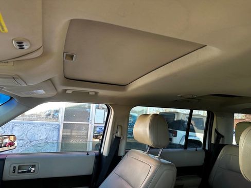Used 2013 Ford Flex Limited image 17