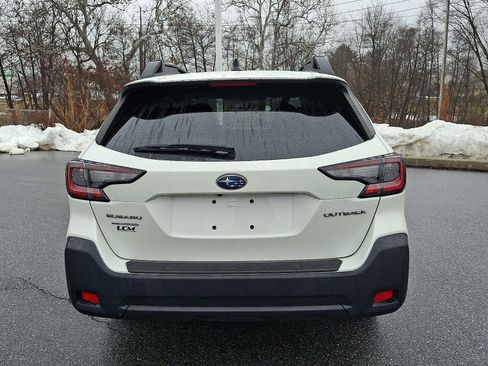 Certified 2023 Subaru Outback Premium image 6