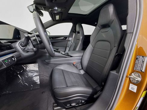 New 2026 Porsche Panamera image 5