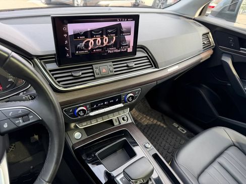 Certified 2023 Audi Q5 2.0T Premium w/ Convenience Package AWD/4WD image 19