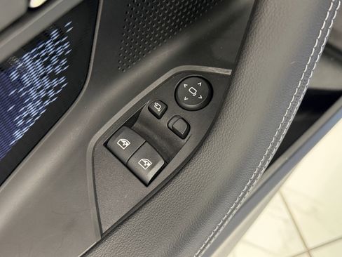 Used 2025 BMW M2 w/ Lighting Package image 42