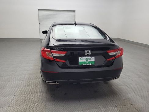Used 2018 Honda Accord Sport image 6