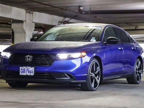 Used 2023 Honda Accord Sport image 5