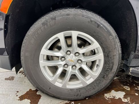 Used 2023 Chevrolet Tahoe LT AWD/4WD image 28