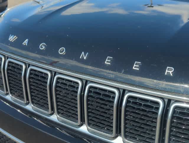 Certified 2024 Jeep Wagoneer L Series II w/ Flexible Seating Group AWD/4WD image 12