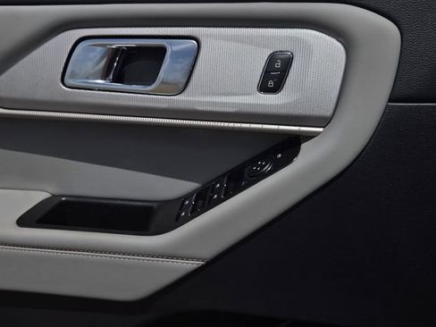 New 2026 Ford Explorer Active w/ Active Comfort Package RWD image 14