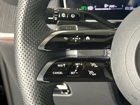 Certified 2026 Mercedes-Benz GLC 300 4MATIC image 27