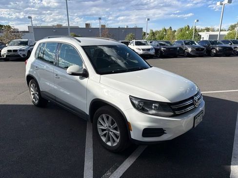 Used 2017 Volkswagen Tiguan Limited w/ Premium Package AWD/4WD image 2