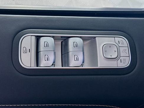 Certified 2025 Mercedes-Benz G 63 AMG 4MATIC image 18