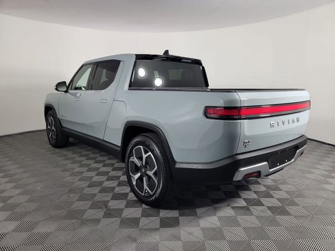 Used 2024 Rivian R1T Adventure AWD/4WD image 3