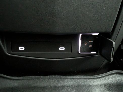 Used 2021 Cadillac Escalade Premium Luxury w/ Driver Assist Tech Package image 11